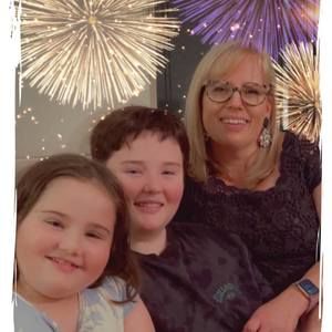 Meet your Posher, Dina